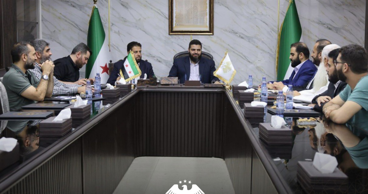 اجتماع مع محافظ ريف دمشق